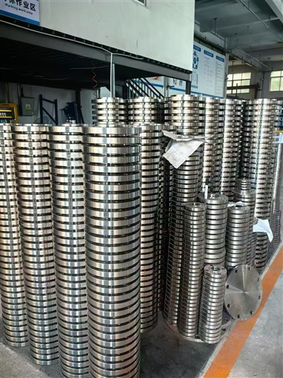 ASME B16.5 WNRF 3 นิ้ว 150# SCH 40 A182 316 หน้าแปลน L